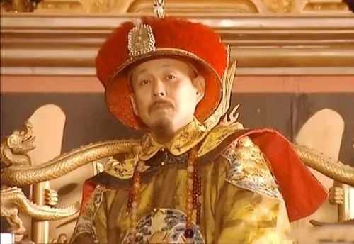 清朝滅亡后,國庫還剩下多少銀子?