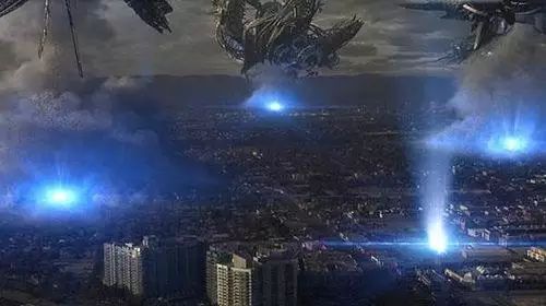 專家警告:外星人將攻打地球的宇宙偽旗事件一觸即發