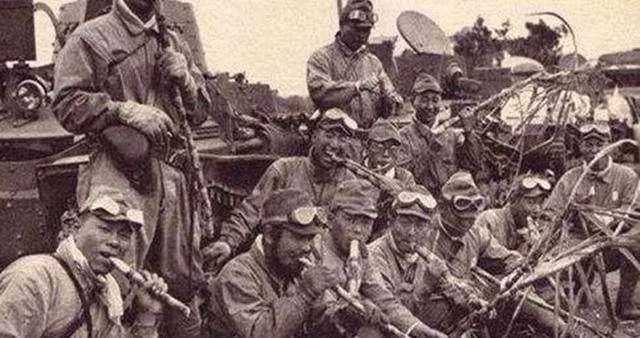 日軍最奇葩軍隊,看到路過的中國軍隊一槍不開,目送40萬人遠去!