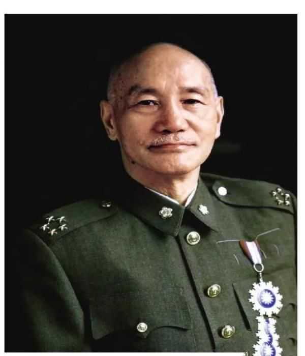 國軍將官多如牛毛，廖耀湘指揮15萬大軍，為何正式軍銜只是上校？
