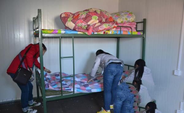 高中宿舍靈異事件