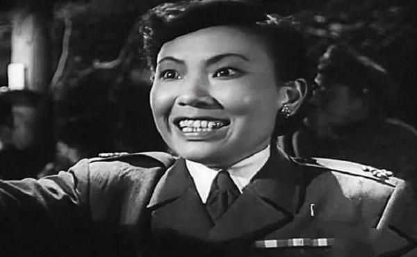 胡敏英:《英雄虎膽》里精明的女匪,少校軍銜,晚年為何喝農(nóng)藥?