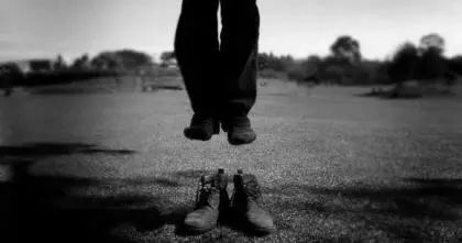 揭秘世界3大自殺禁曲，旋律傳達(dá)深沉絕望