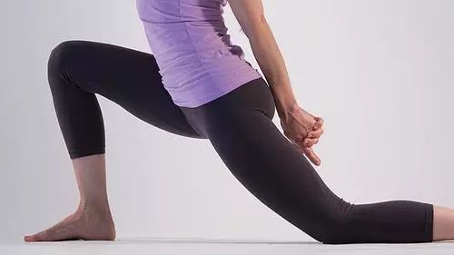 瑜珈大師解釋人T里靈魂的肌肉是造成生理疼痛的主因！