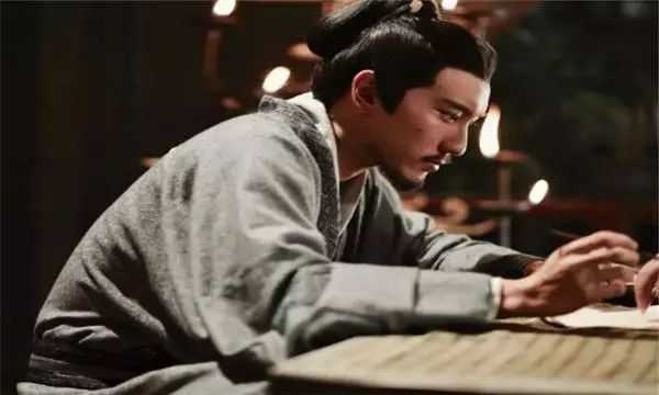 王陽(yáng)明審案從來(lái)不按套路出牌，手段略顯奸詐，結(jié)果令人拍案叫絕