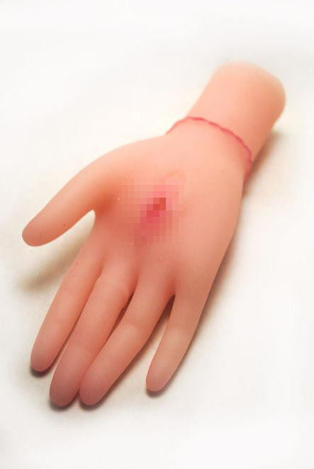 慎入!8款獵奇飛機杯,肌肉斷面、手腳全用上!