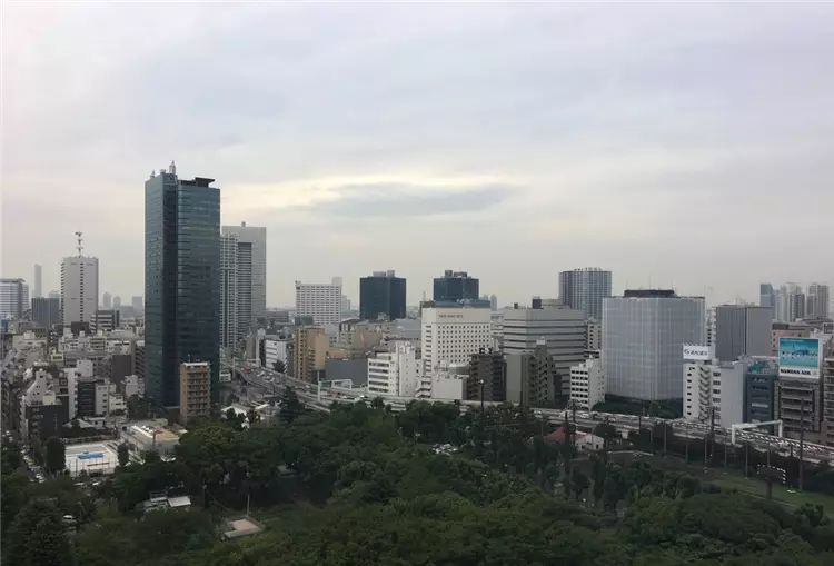 iPhone 8開箱初試:效能、拍攝讓人驚艷,期待iPhone X