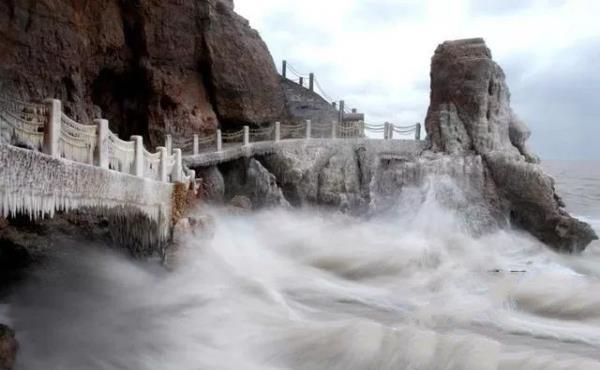 親眼所見鬼附身，提醒你酒后不要開車