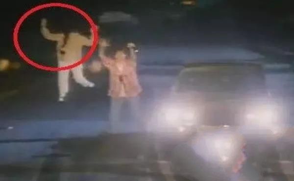 辮子姑娘鬼魂傳聞事件，沒有面孔只有頭發的女鬼