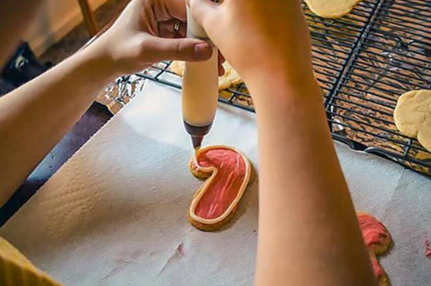 哪有什么歲月靜好的完整詩句是